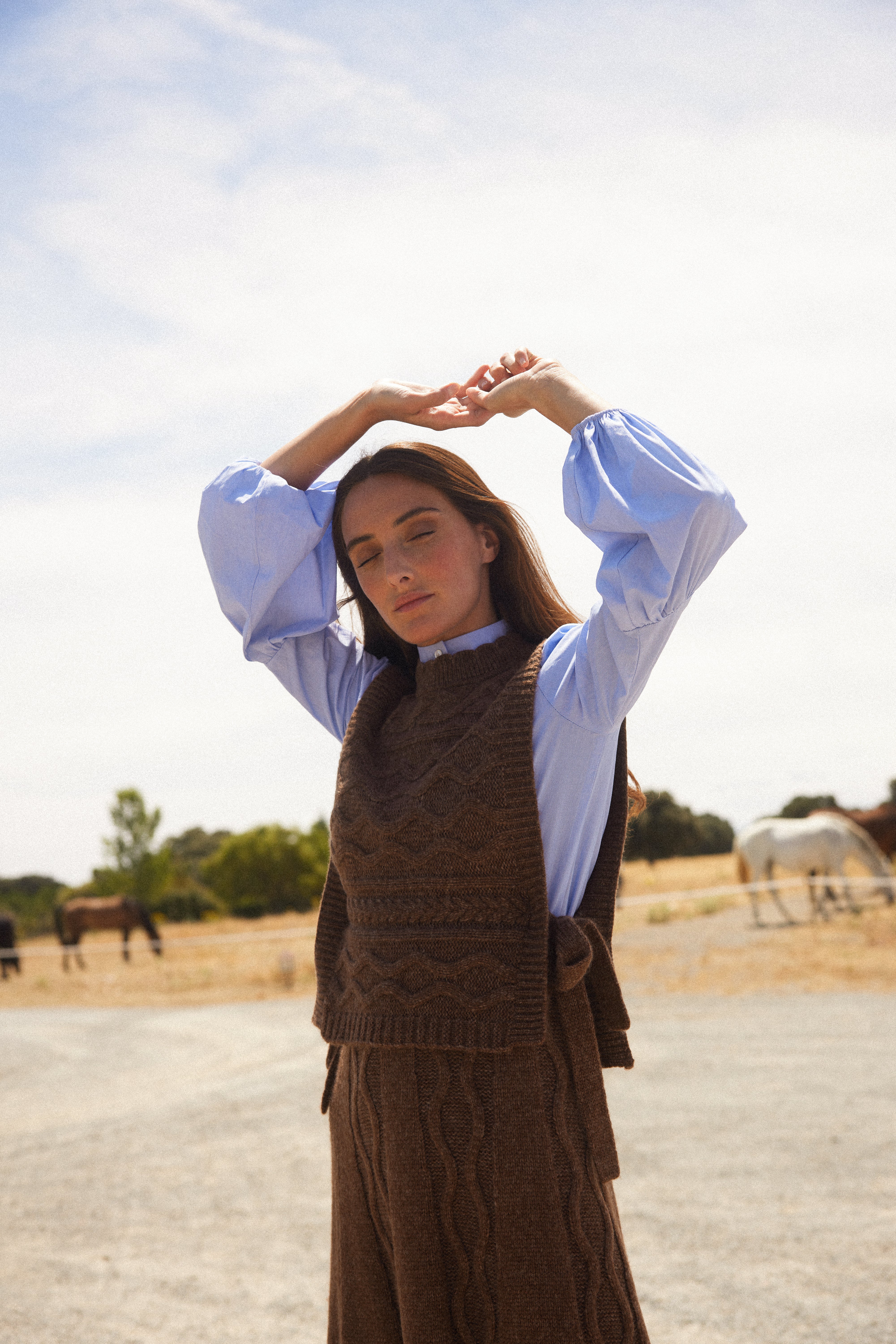 Chaleco-mujer-marrón 4