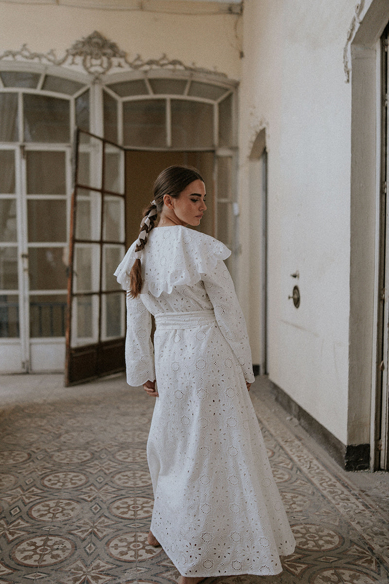 White Brocade Dressing Gown