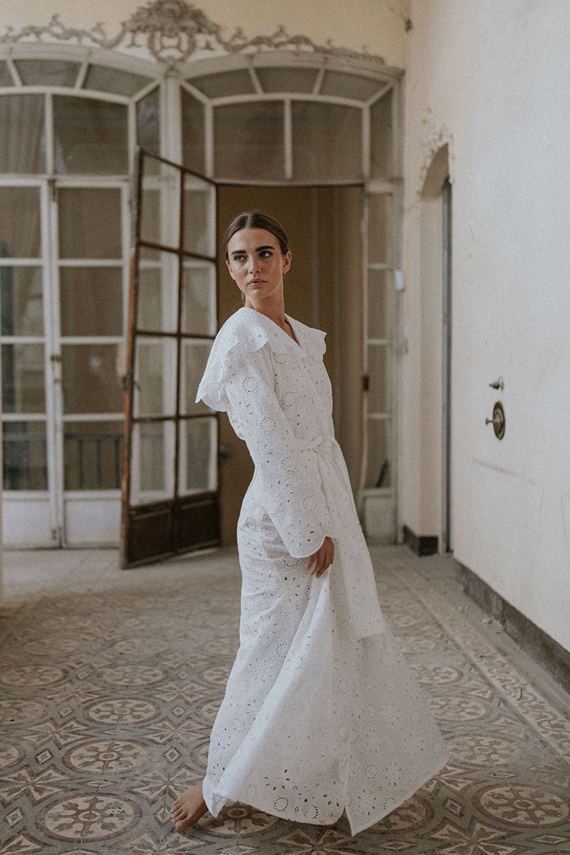 White Brocade Dressing Gown