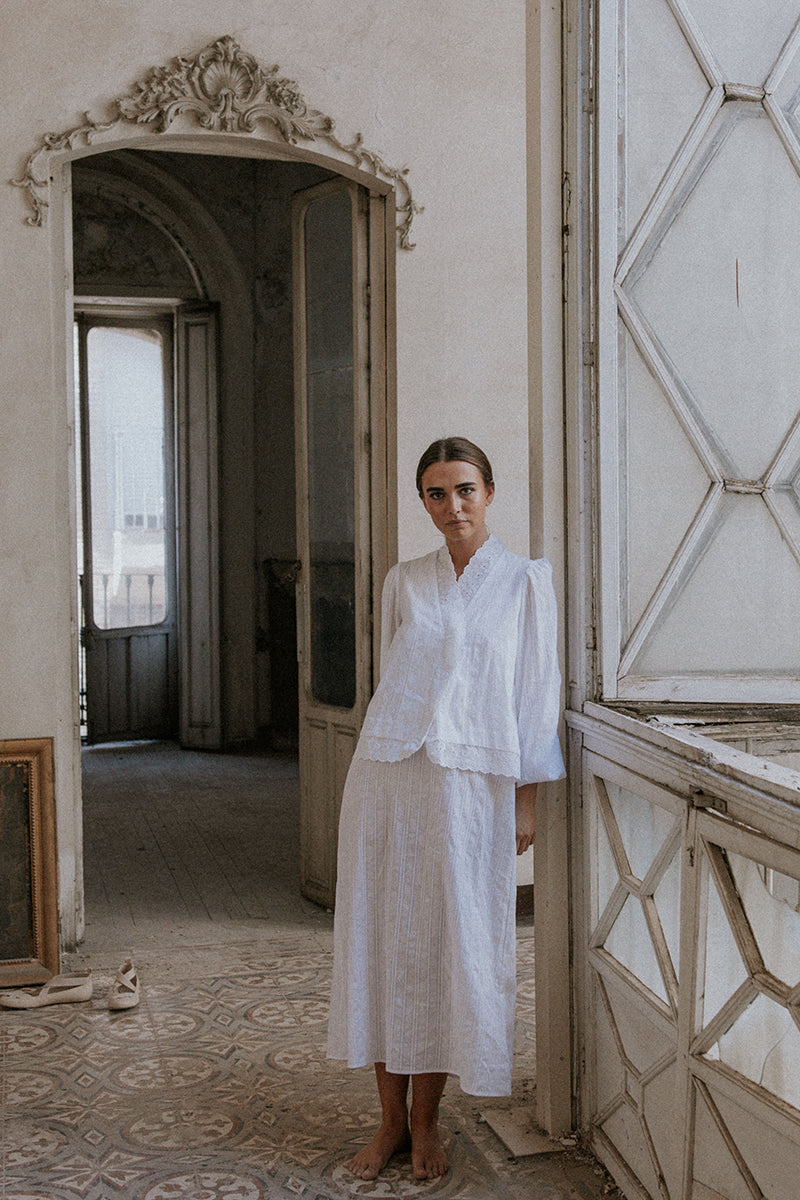 Nightgown and robe set