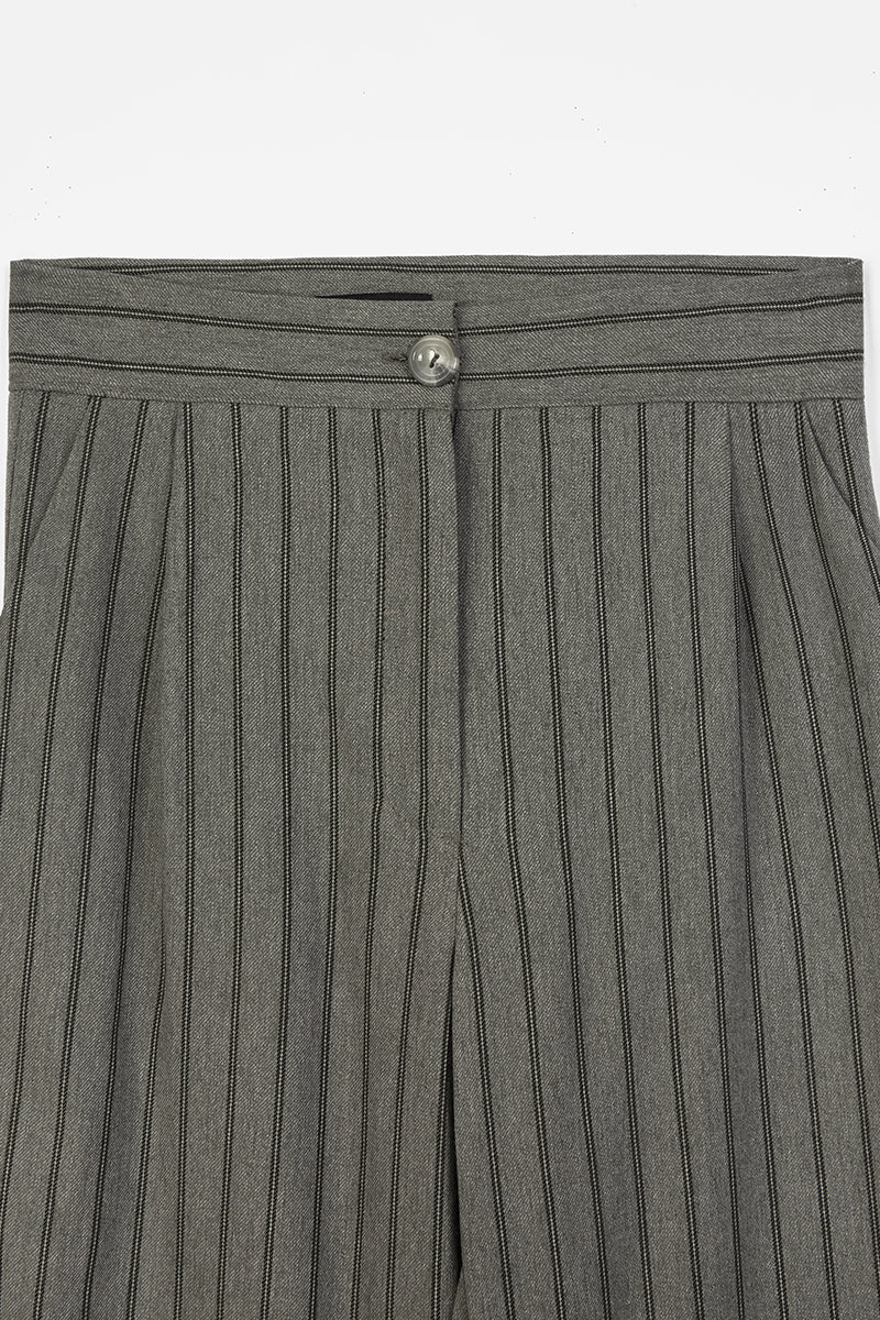 Pantalón-recto-raya-diplomática-gris 2