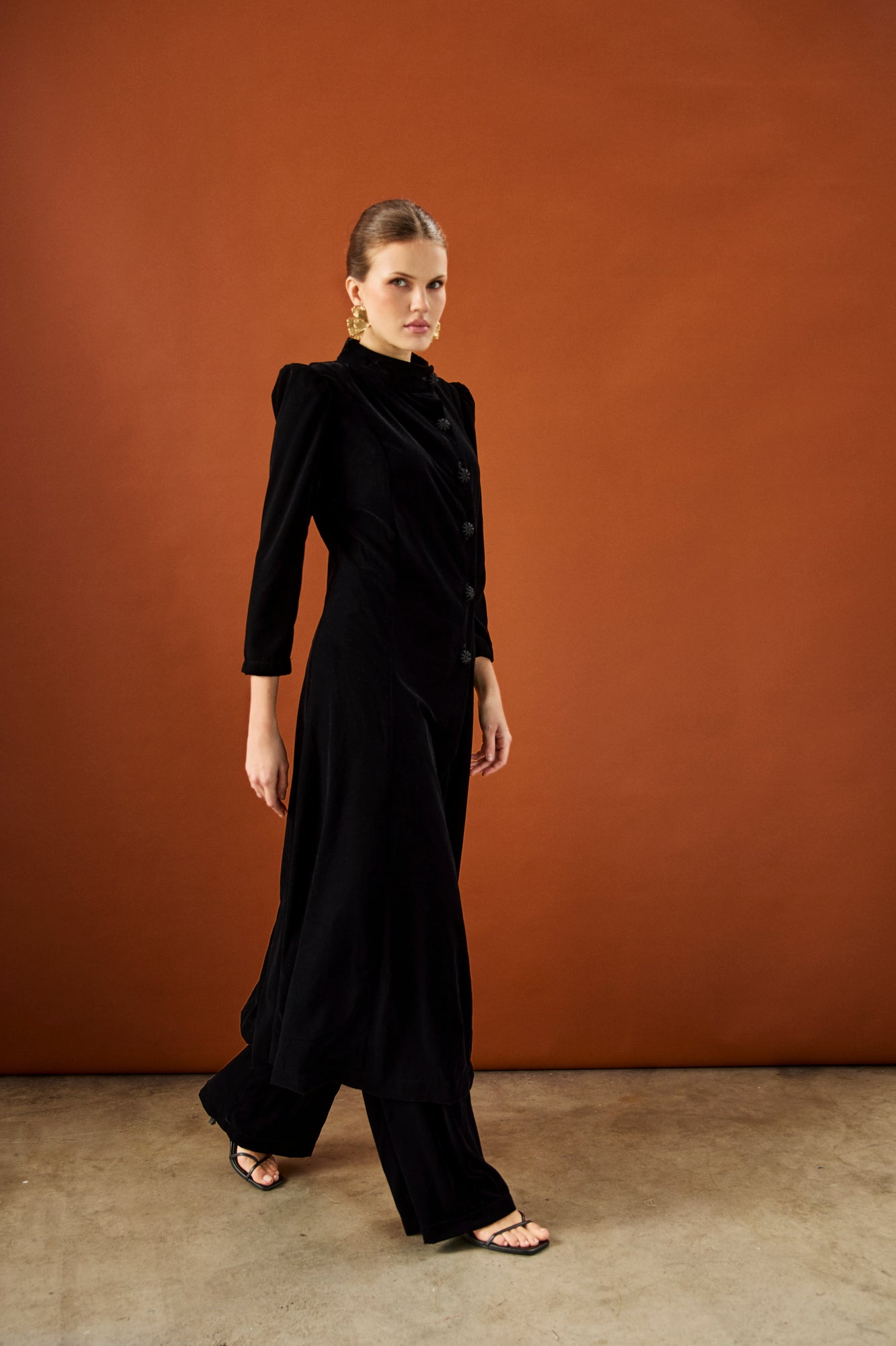 Vera velvet coat, black