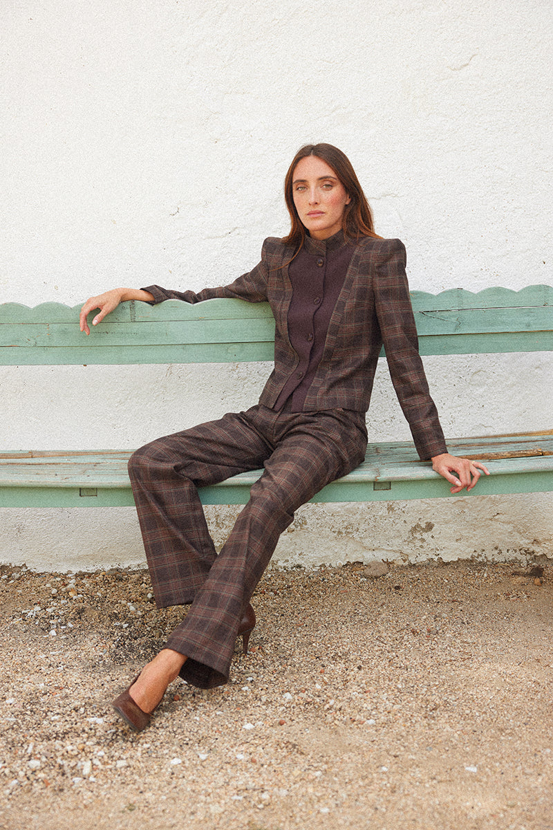 Vega Jacket (Aubergine)