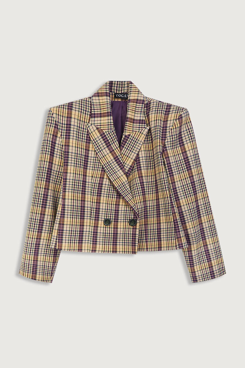 Chaqueta corta cruzada con corte recto y estampado de cuadros en tonos vainilla y berenjena.