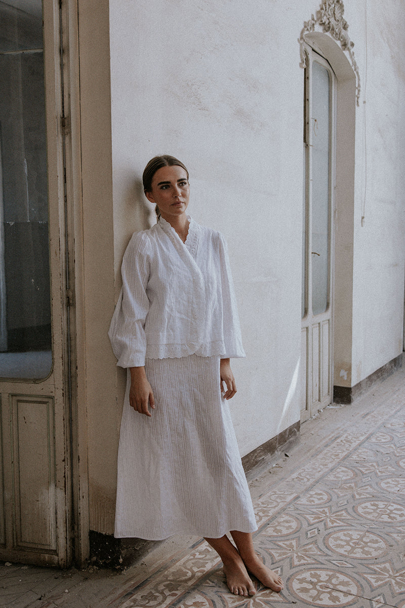 Nightgown and robe set