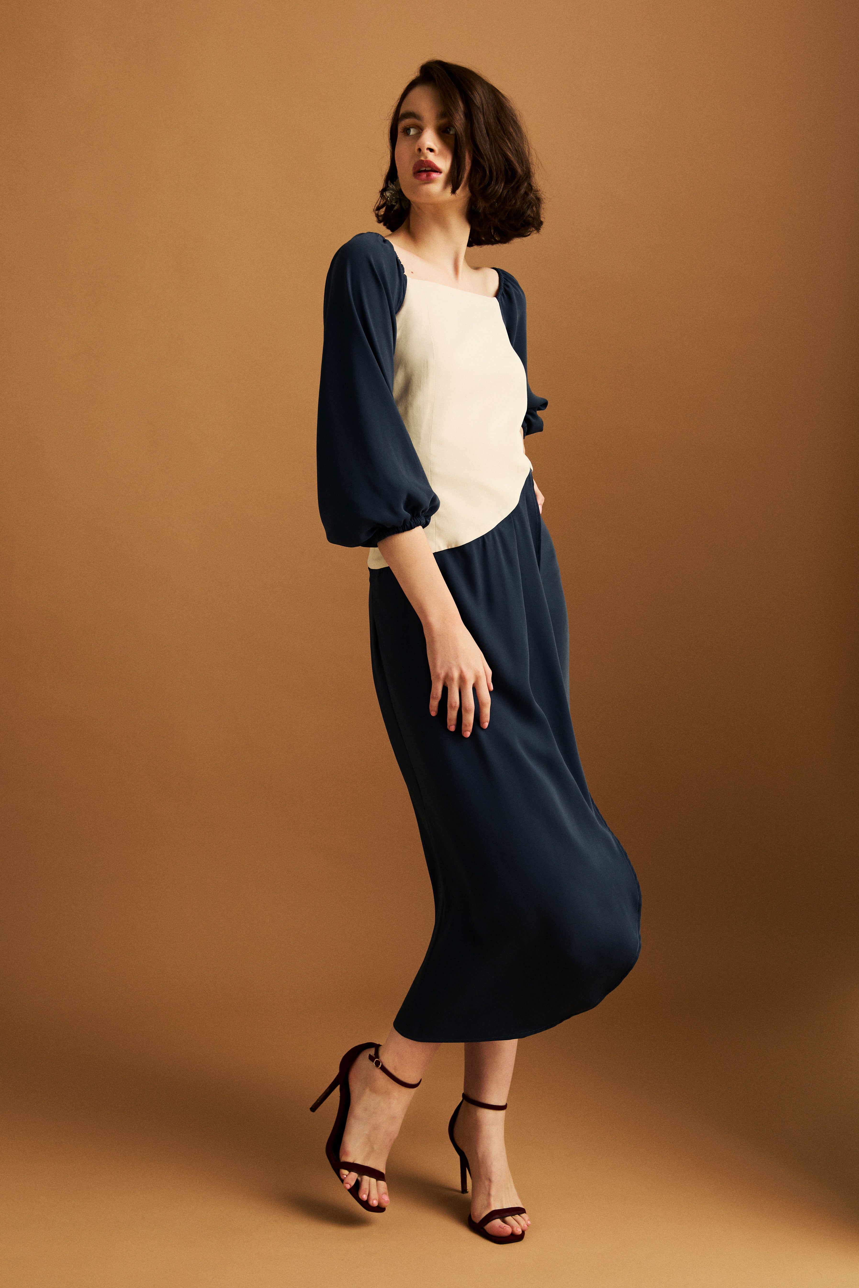 Gadea Navy Dress